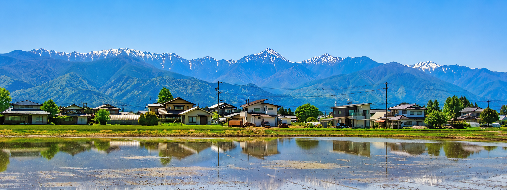 田畑と住宅が混在する福山近郊の風景